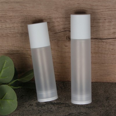 Багаторазова пляшка безповітряного розпилювача